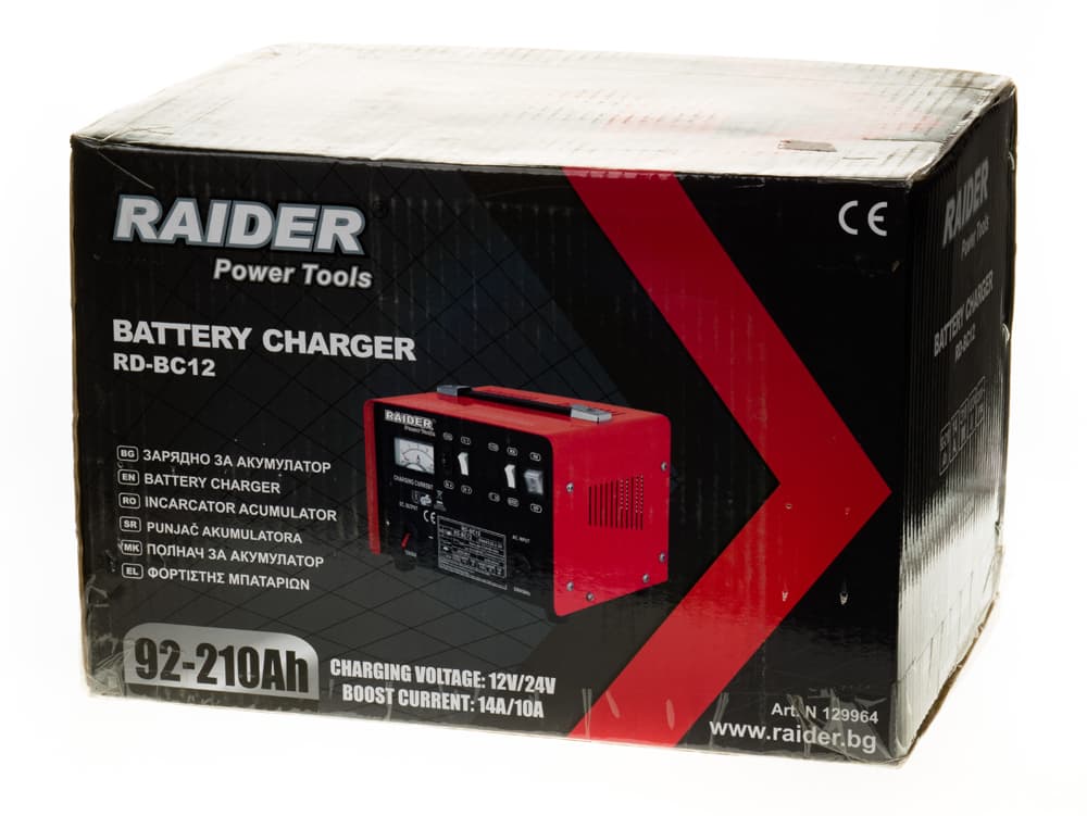 Зарядно за акумулатор Raider RD-BC12 / 12/24V 10A 