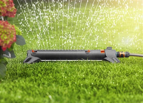 Осцилиращ разпръсквач Gardena Aquazoom M 18712-20