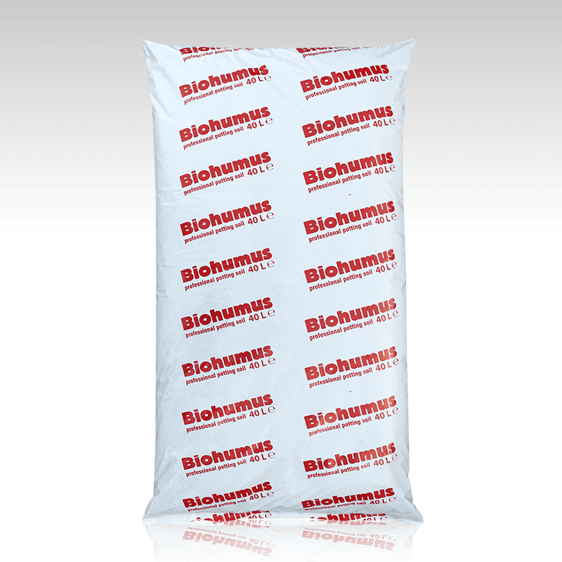 Универсален биохумус Organic Farm 40л