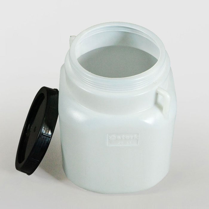 Пластмасов квадратен бидон Sterk 20 л