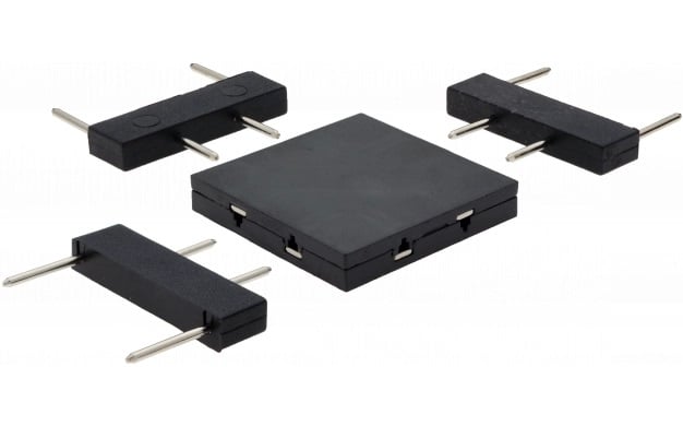 Конектор T -форма за MM30 Optonica 38,5x46,7x5мм черен